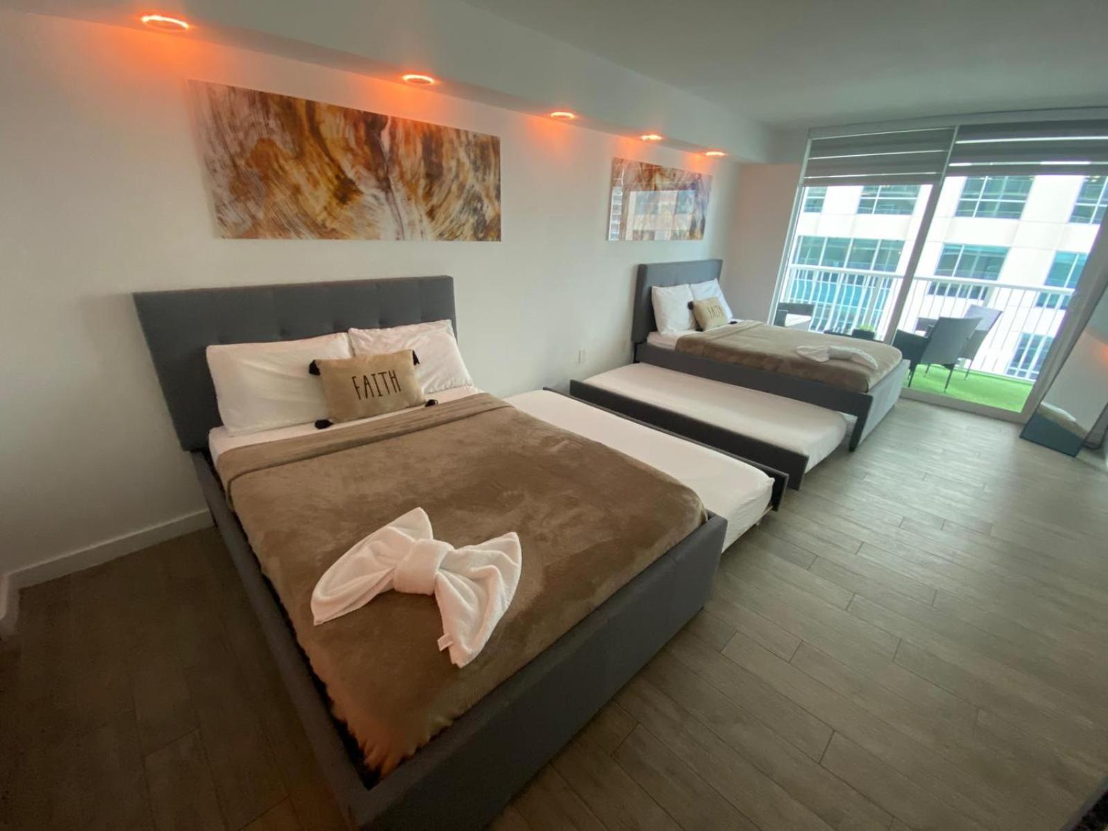 High Rise Brickell Modern Studio Miami Exterior photo